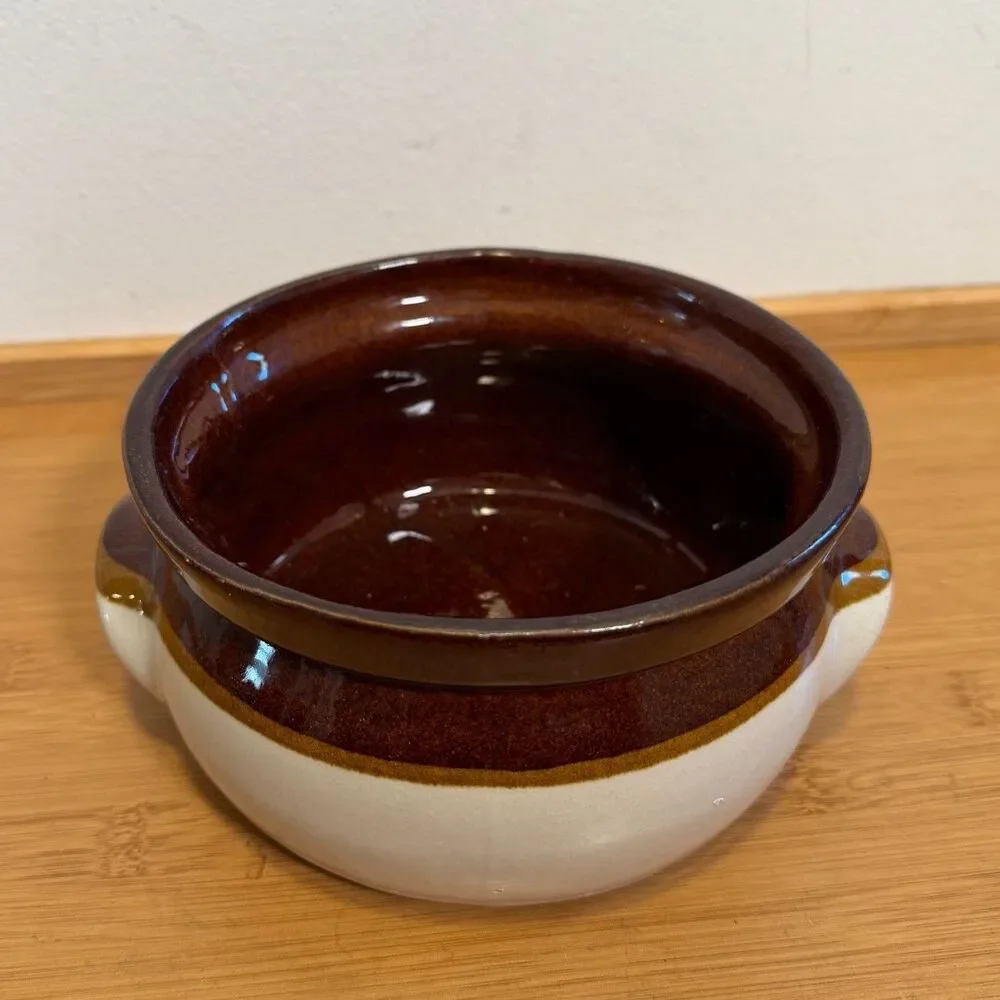 USA Vintage Robinson Ransbottom RRP Co Roseville Ohio #121-Z Stoneware Bowl 7